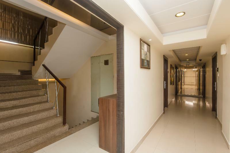 Oyo 10007 Hotel Grace Residency มุมไบ ภายนอก รูปภาพ