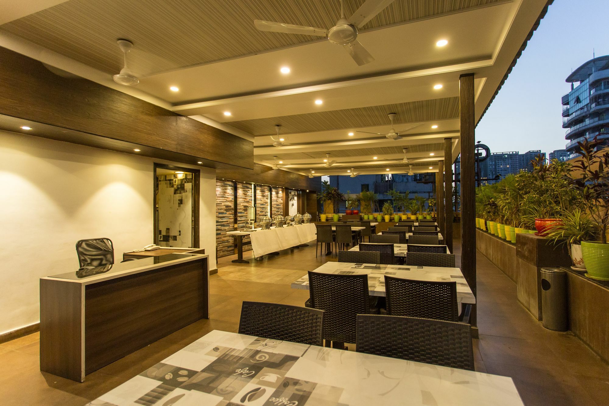 Oyo 10007 Hotel Grace Residency มุมไบ ภายนอก รูปภาพ